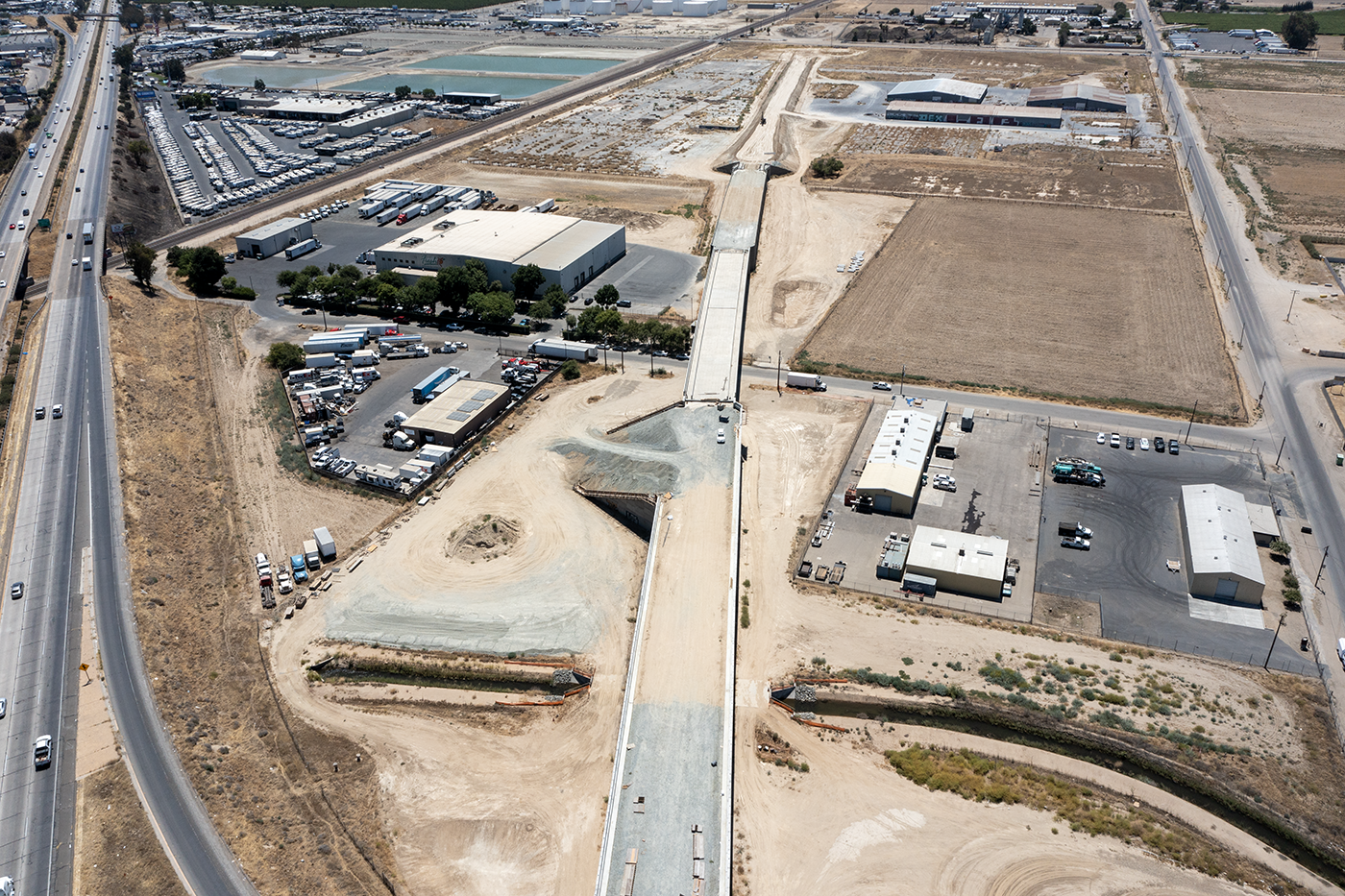 Muscat Avenue Viaduct (drone view)