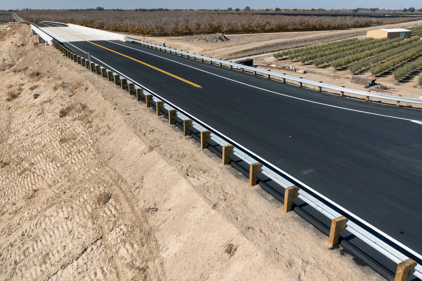 Dover Avenue Overcrossing (drone view)