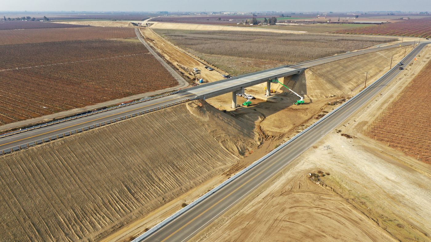 Fowler Avenue Overcrossing (drone video)