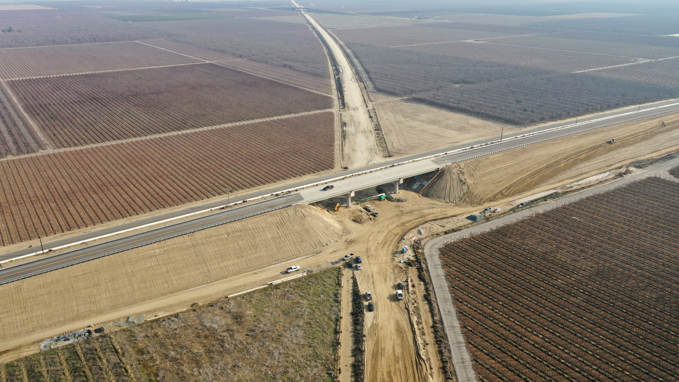 Fowler Avenue Overcrossing (drone video)