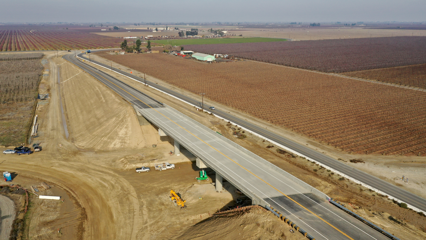 Fowler Avenue Overcrossing (drone video)