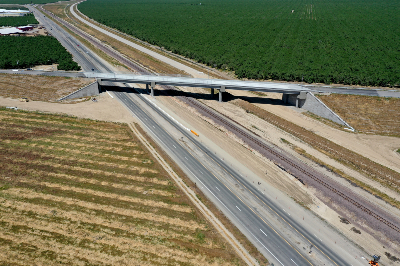 Merced Avenue Grade Separation (drone view)