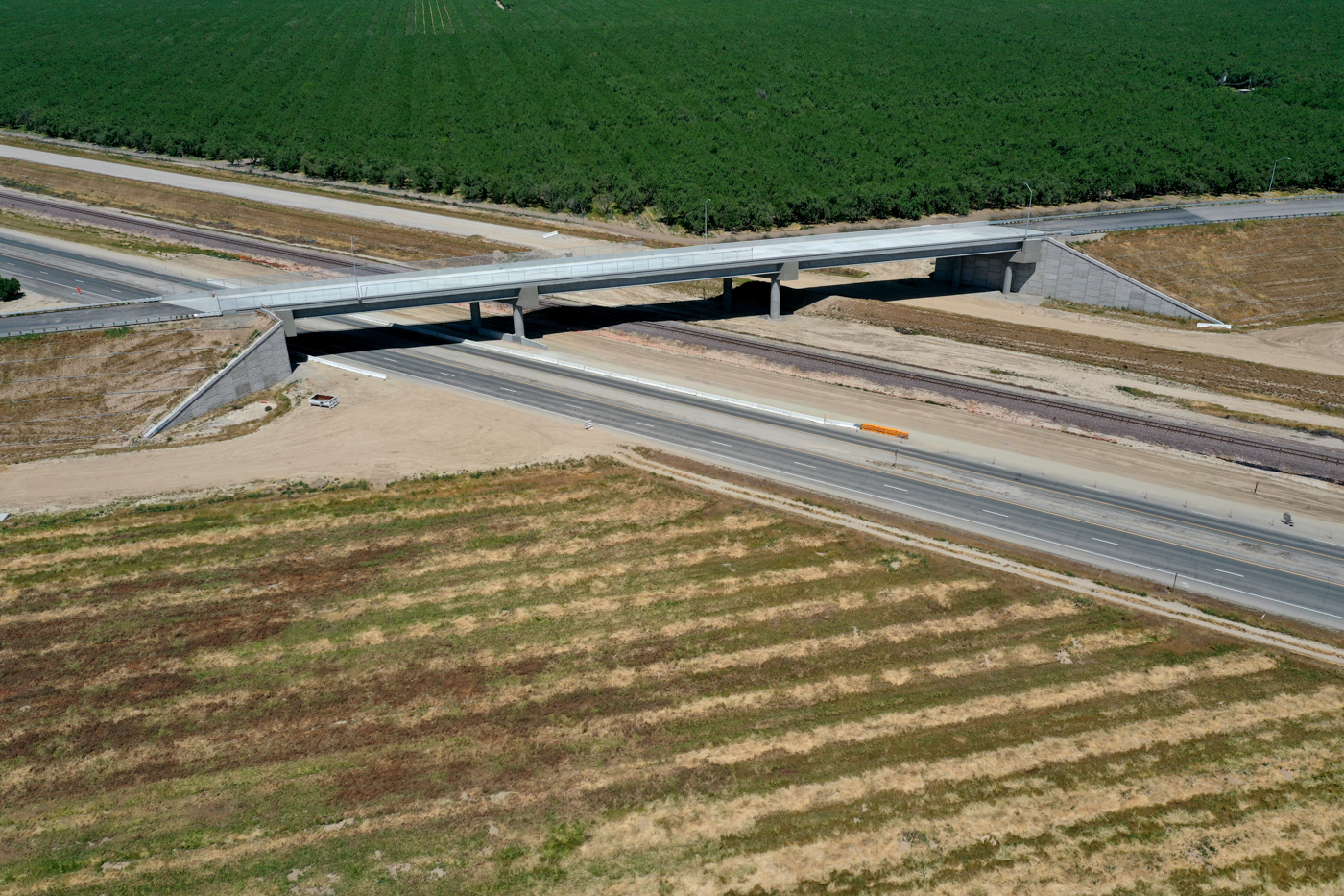 Merced Avenue Grade Separation (drone view)