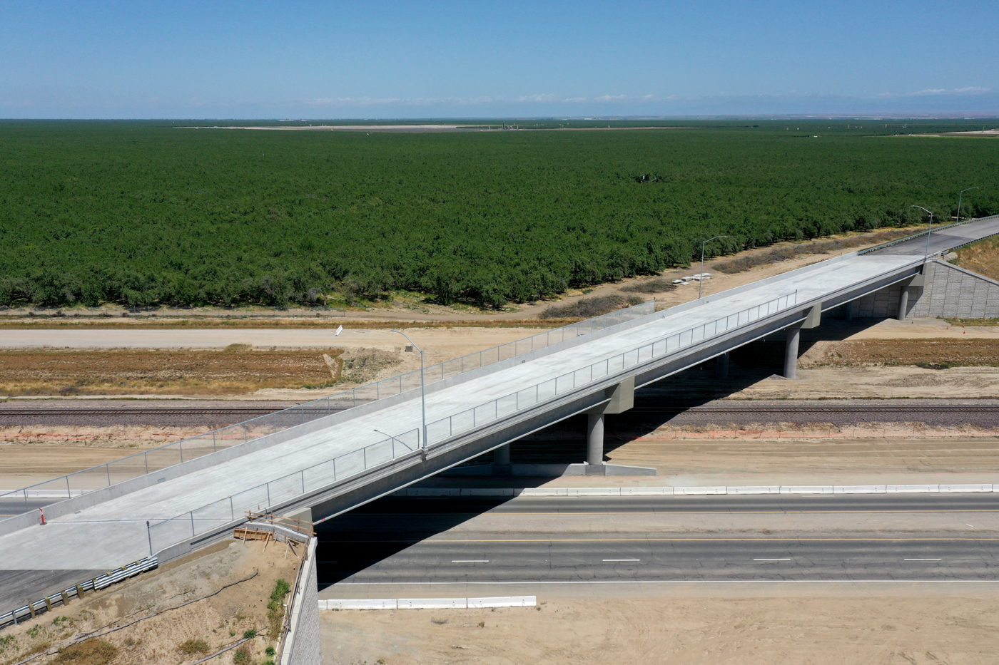 Merced Avenue Grade Separation (drone view)