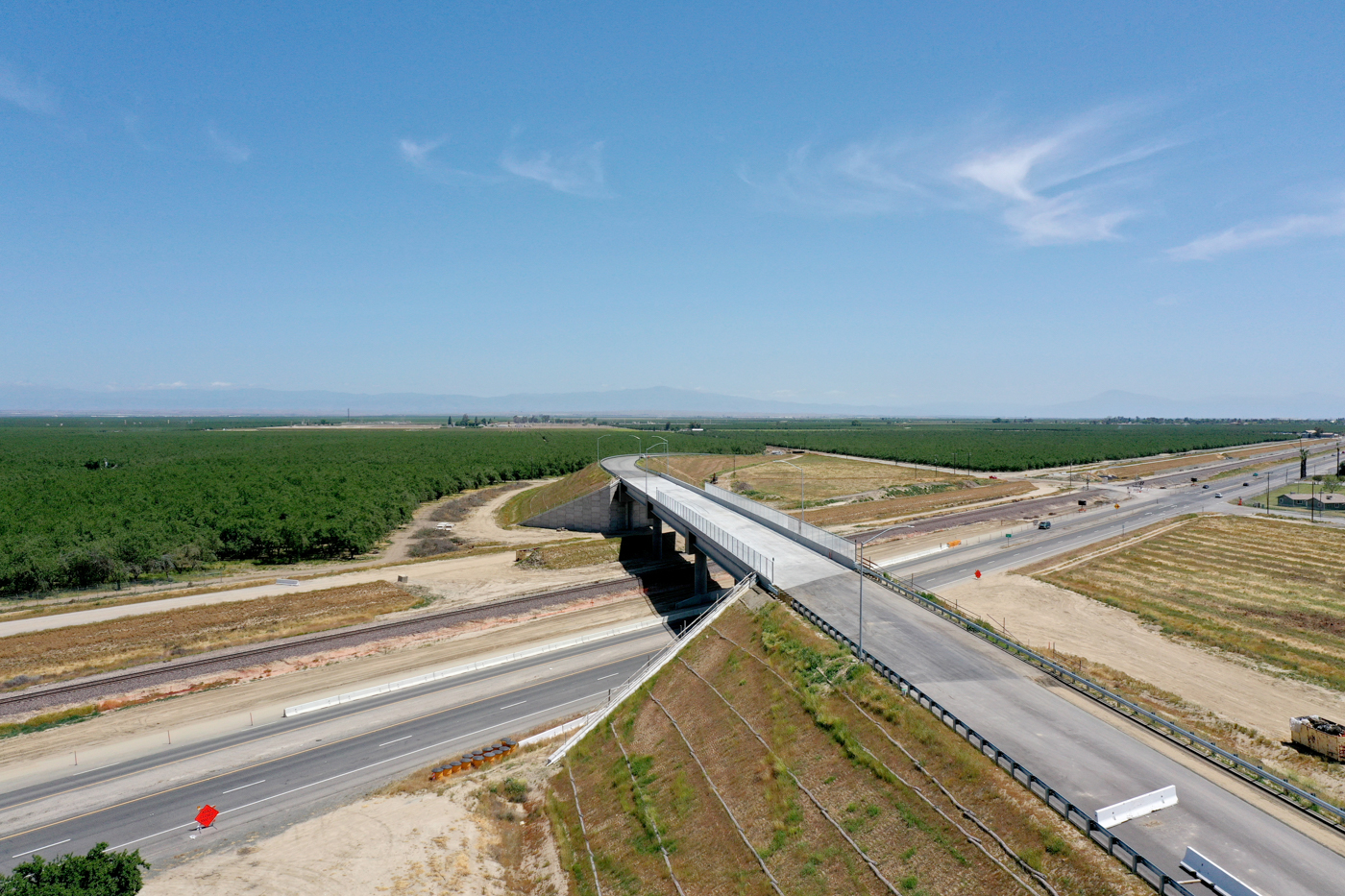 Merced Avenue Grade Separation (drone view)