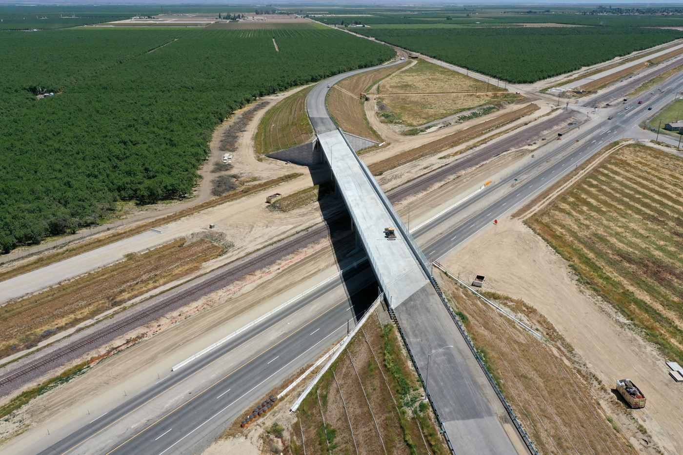 Merced Avenue Grade Separation (drone view)