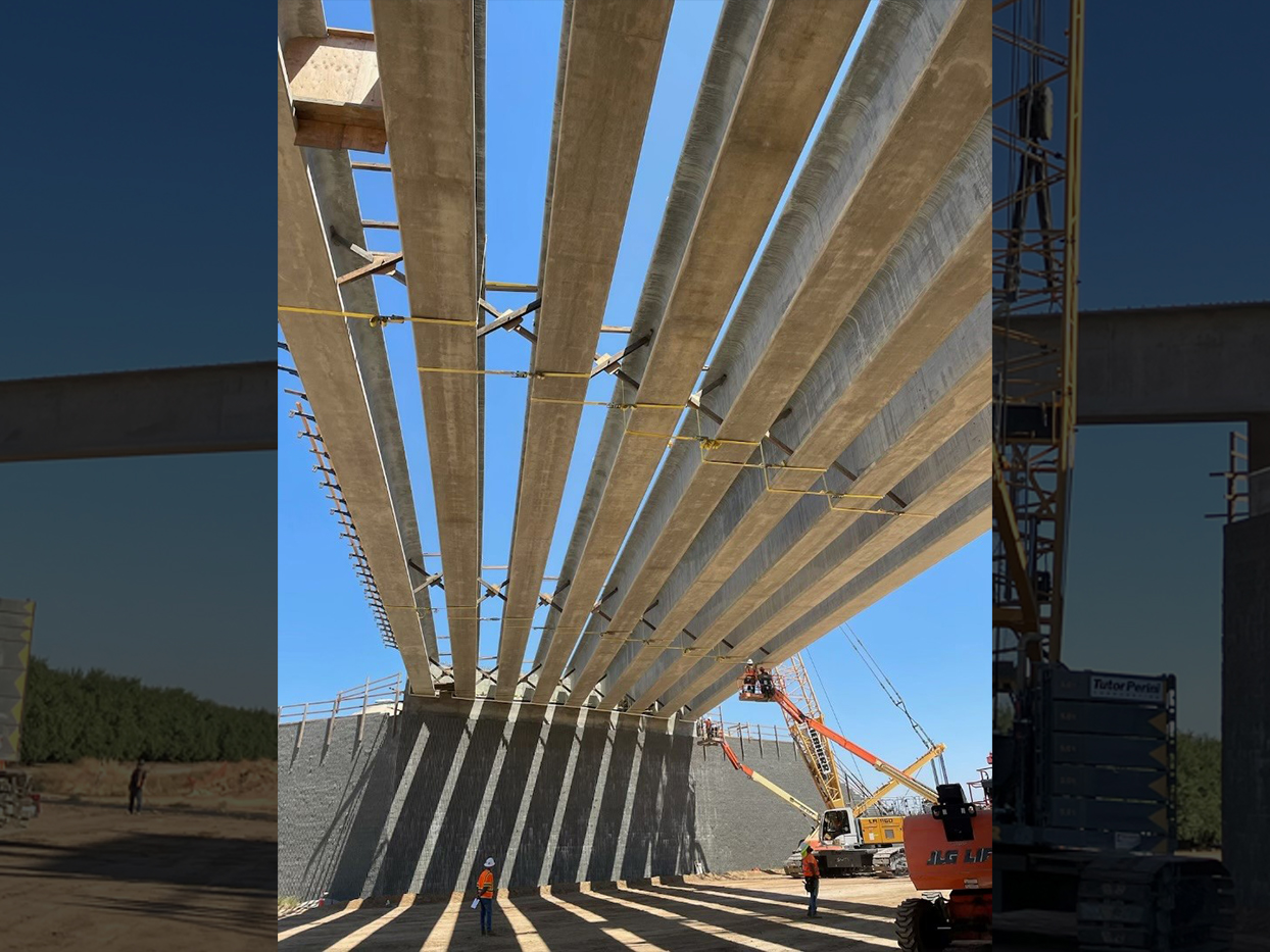 Avenue 9 Grade Separation Girders