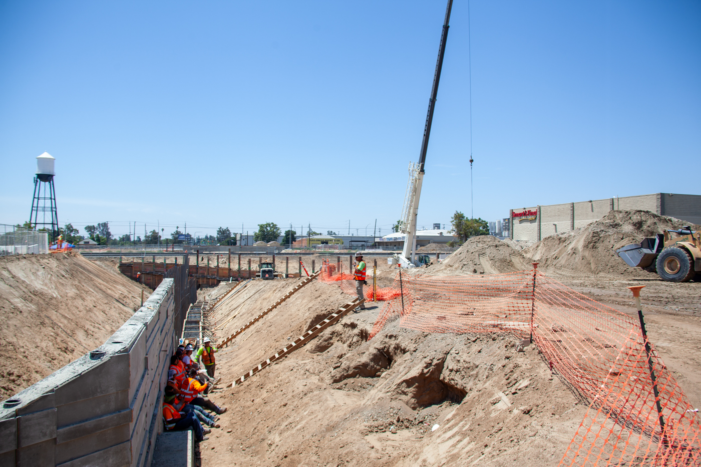 Ventura Street Undercrossing