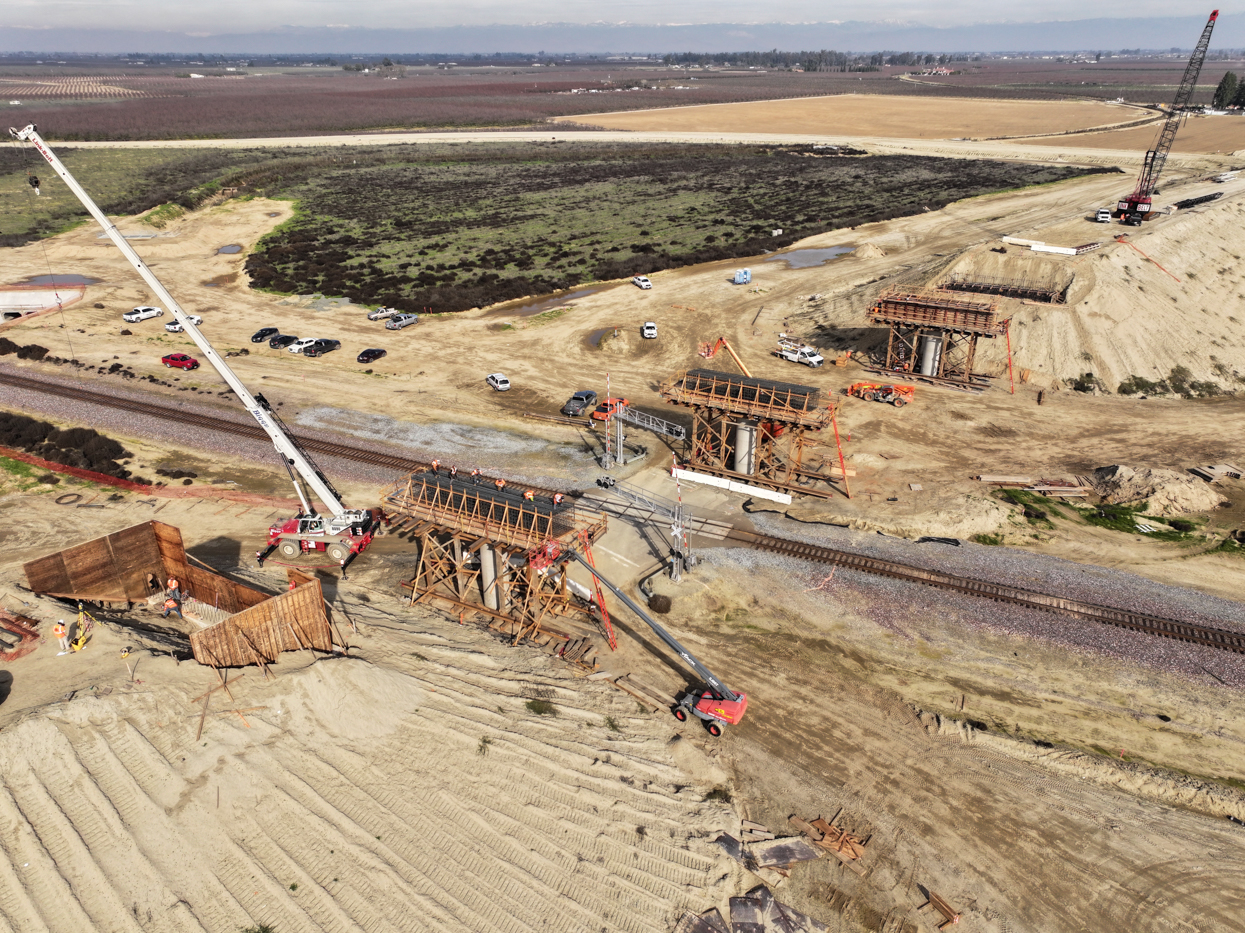 Mountain View Avenue Grade Separation (drone view)