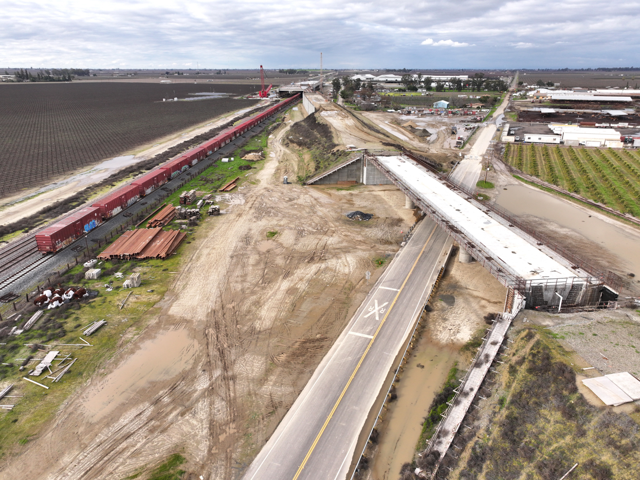 Peach Avenue Viaduct (drone view)