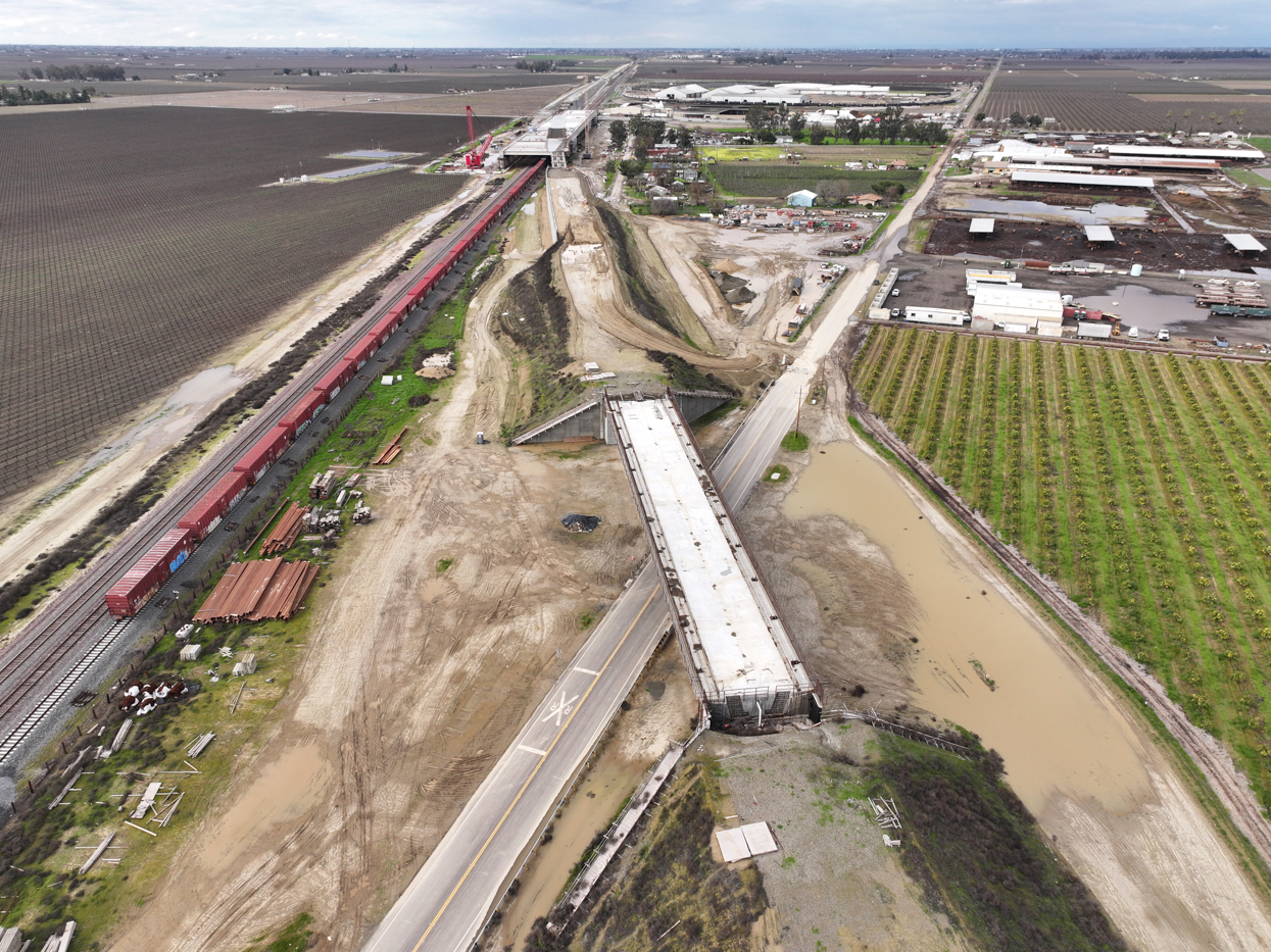 Peach Avenue Viaduct (drone view)